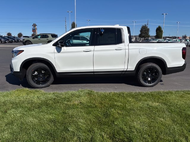 New 2026 Honda Ridgeline Black Edition image 6