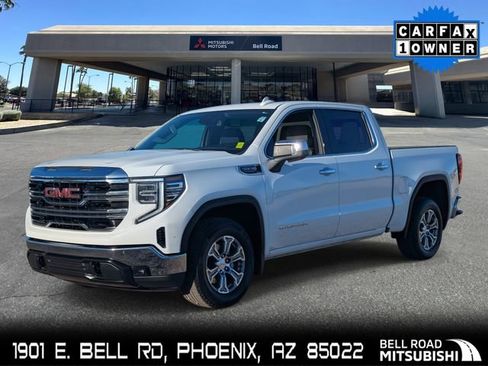 Used 2025 GMC Sierra 1500 SLT image 1