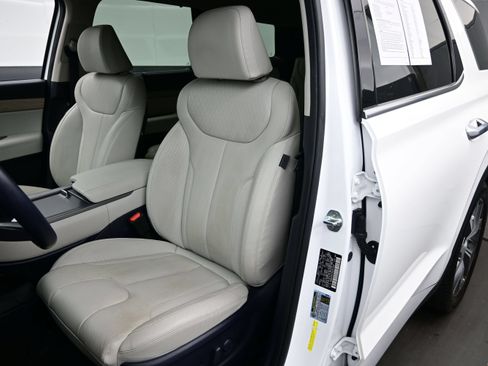 Used 2022 Hyundai Palisade SEL w/ Premium Package AWD/4WD image 12