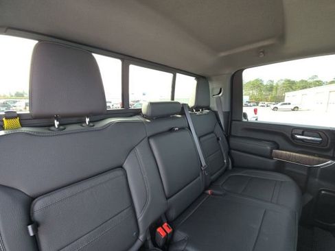 Used 2021 GMC Sierra 2500 Denali w/ Denali Ultimate Package image 15