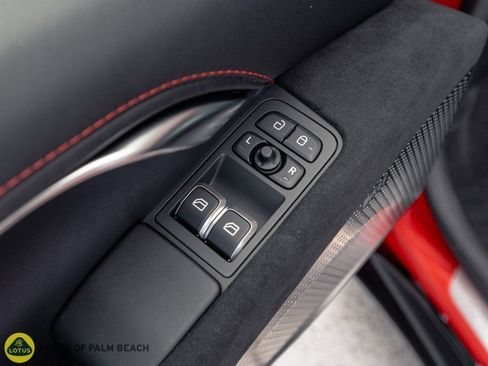 Used 2025 Lotus Emira image 17