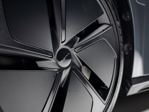 Used 2025 Lucid Air Pure image 22