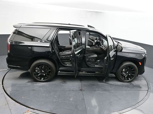 Used 2024 Cadillac Escalade Sport Platinum w/ LPO, ONYX Package image 72