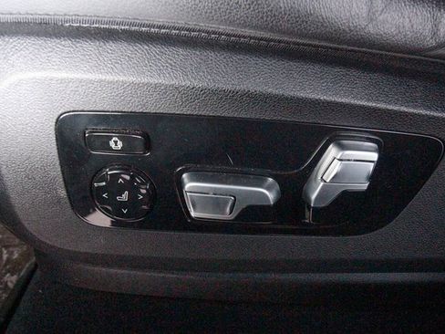 Used 2022 BMW X5 xDrive45e image 13