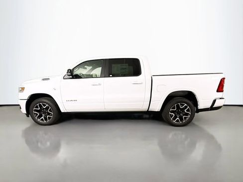 New 2026 RAM 1500 Laramie AWD/4WD image 4