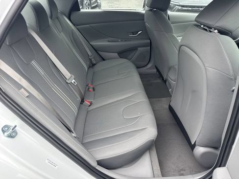 New 2026 Hyundai Elantra Sport FWD image 17