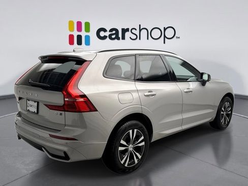 Used 2025 Volvo XC60 B5 Core w/ Climate Package image 5