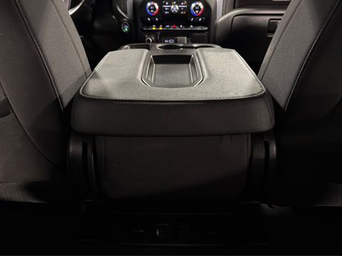 Used 2022 GMC Sierra 1500 SLE w/ X31 Off-Road Package image 37