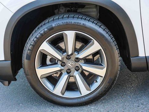 Used 2024 Honda Pilot Elite image 34