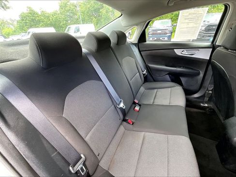 Used 2024 Kia Forte LXS FWD image 15