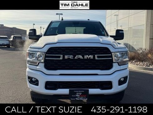 Used 2024 RAM 3500 Big Horn w/ Sport Appearance Package AWD/4WD image 4