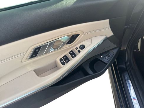 Used 2021 BMW 330e w/ M Sport Package image 19