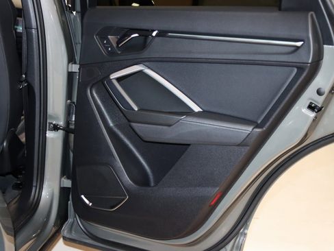 Used 2021 Audi Q3 2.0T Premium Plus w/ Premium Plus Package image 63