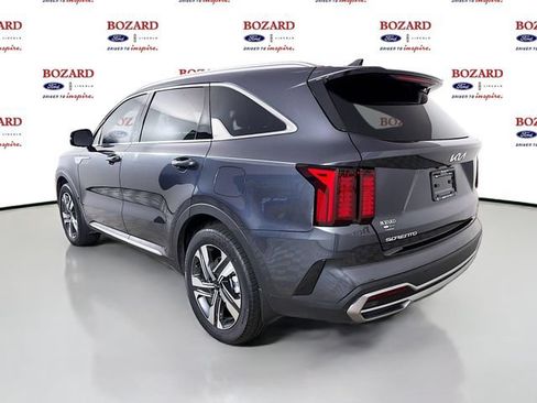 Used 2023 Kia Sorento EX AWD/4WD image 6