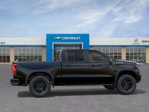 New 2026 Chevrolet Silverado 1500 ZR2 image 5