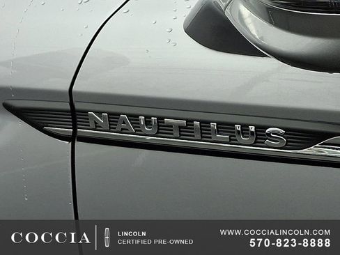 Certified 2022 Lincoln Nautilus Reserve AWD/4WD image 30