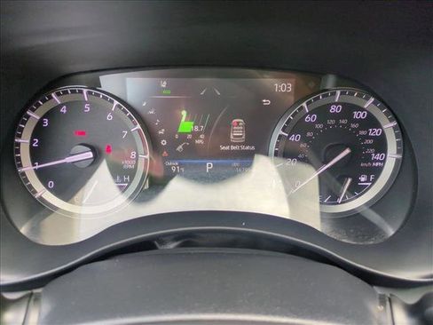 Used 2022 Toyota Highlander XLE image 11