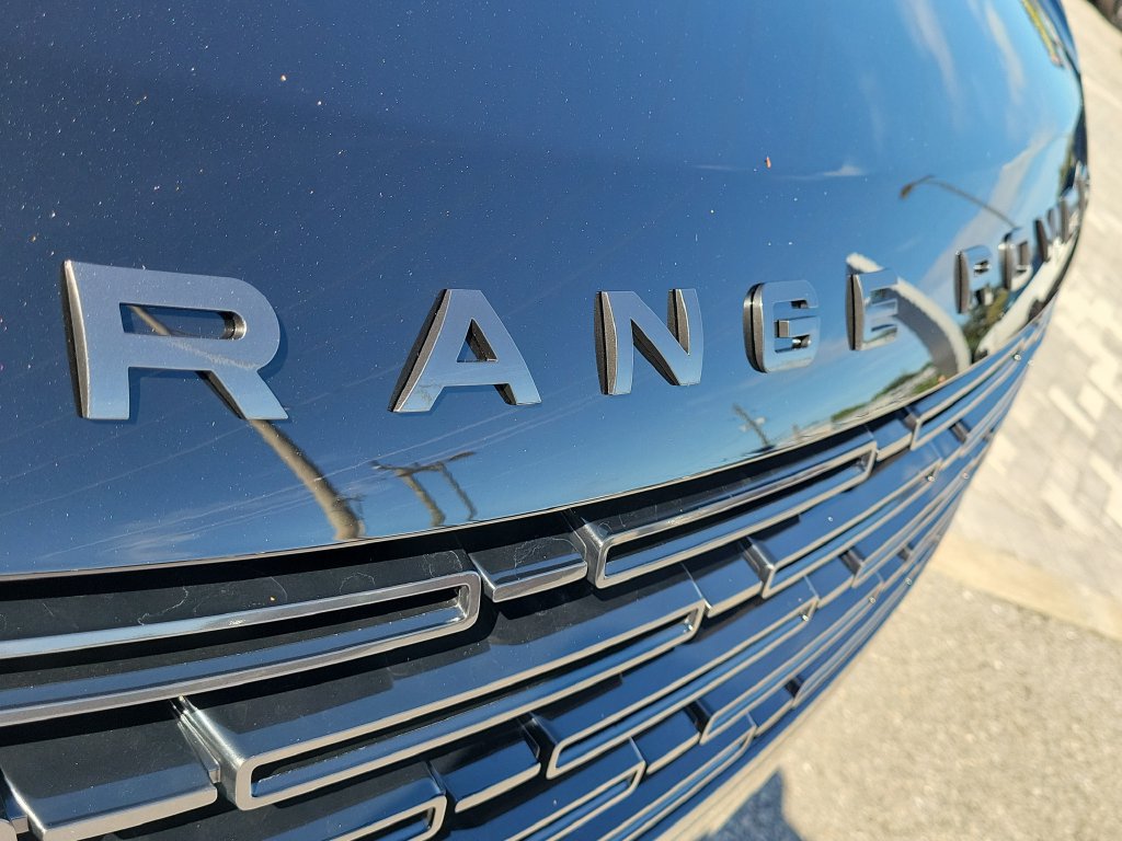 New 2027 Land Rover Range Rover Long Wheelbase Autobiography AWD/4WD image 9