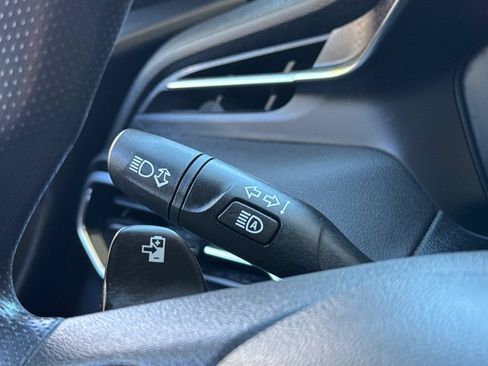 Used 2023 Chevrolet Bolt EUV LT w/ Driver Confidence Package FWD image 35