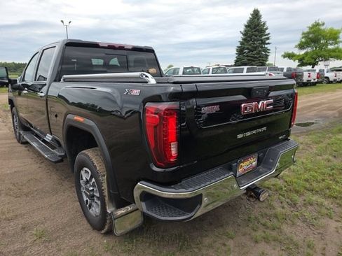 Used 2023 GMC Sierra 2500 SLT w/ SLT Premium Package AWD/4WD image 3