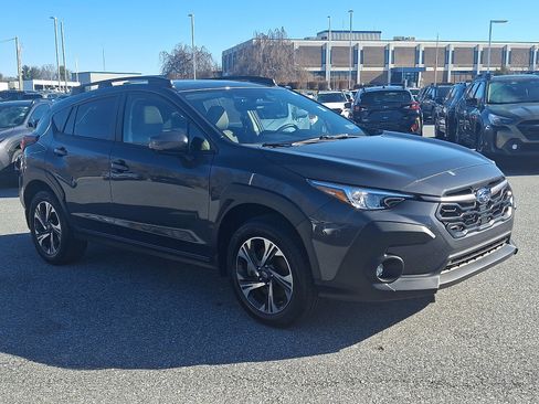 Certified 2024 Subaru Crosstrek 2.0i Premium image 3