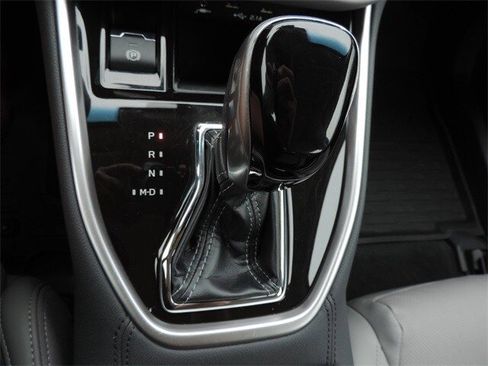 Used 2020 Subaru Legacy Limited image 17