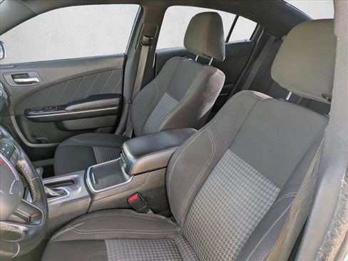 Used 2023 Dodge Charger SXT RWD image 8