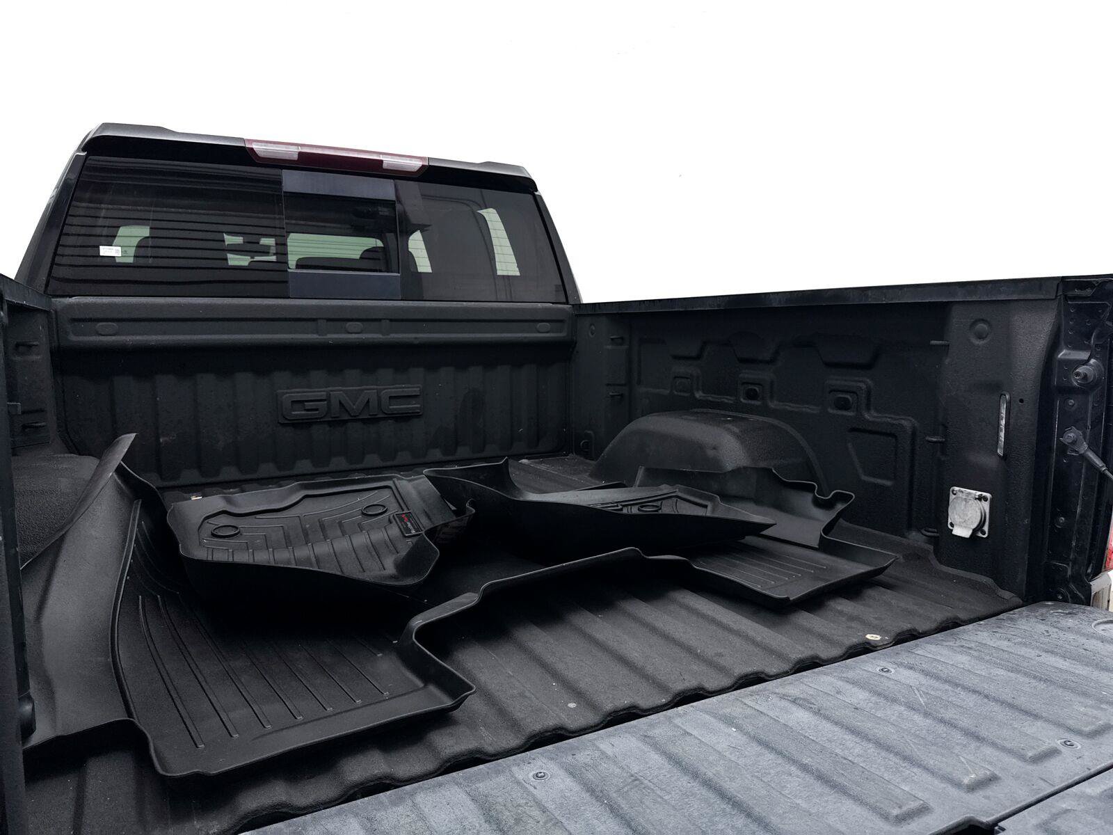 Used 2021 GMC Sierra 1500 Elevation w/ Preferred Package AWD/4WD image 38