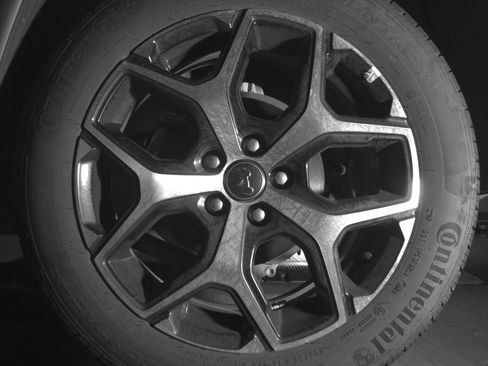 Used 2025 Jeep Compass Limited image 14