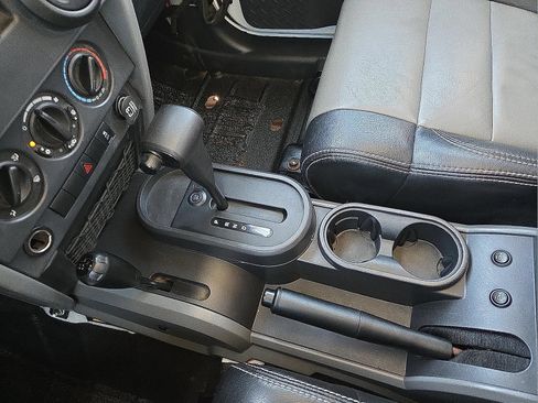 Used 2010 Jeep Wrangler Sport AWD/4WD image 19