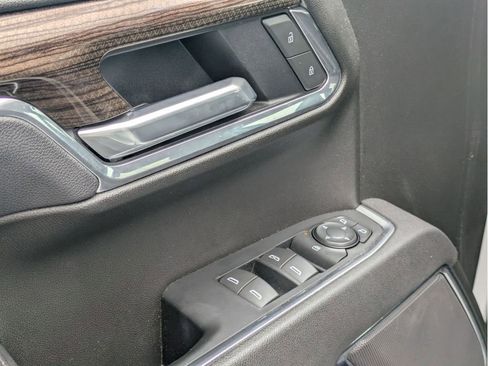 Certified 2025 Chevrolet Silverado 1500 LT w/ Safety Package image 12