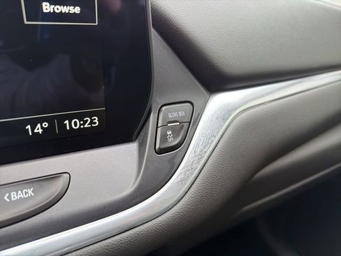 Used 2023 Chevrolet Blazer LT image 29