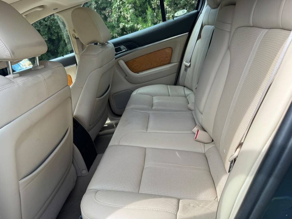 Used 2010 Lincoln MKS AWD image 10