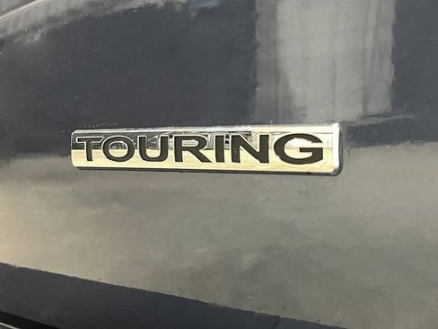 New 2026 Honda Odyssey Touring image 9