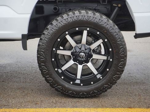 Used 2022 Ford F150 XLT w/ Trailer Tow Package image 11