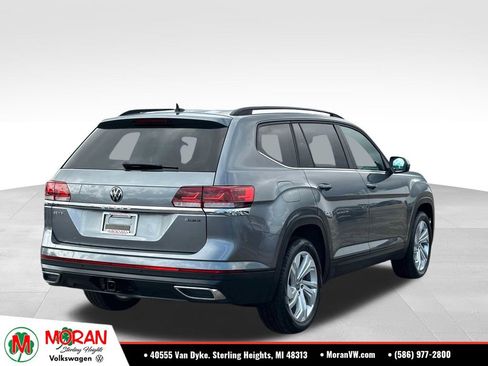 Certified 2023 Volkswagen Atlas SE w/ Panoramic Sunroof Package AWD/4WD image 4