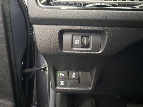 Used 2024 Honda Civic Touring image 31