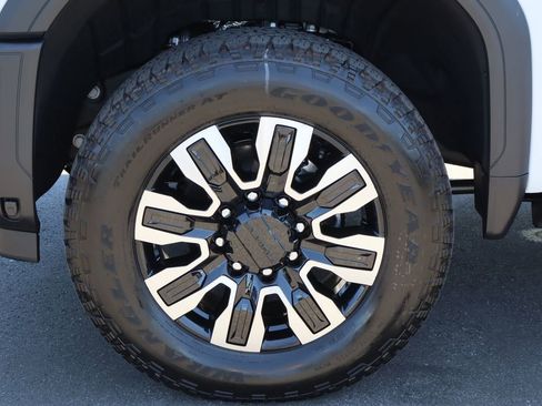 New 2026 GMC Sierra 2500 Denali Ultimate AWD/4WD image 27