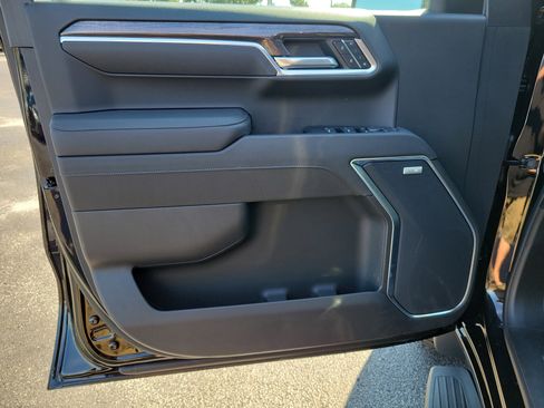 Used 2026 Chevrolet Silverado 1500 LTZ w/ Z71 Off-Road Package image 15