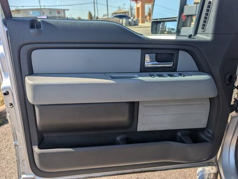 Used 2012 Ford F150 XLT w/ XLT Chrome Pkg AWD/4WD image 9