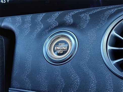 Used 2024 Mercedes-Benz AMG GT 43 image 17