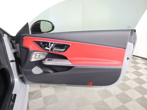 New 2026 Mercedes-Benz CLE 300 4MATIC Coupe image 24