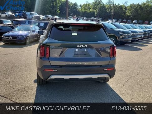 Used 2022 Kia Sorento X-Line EX AWD/4WD image 4