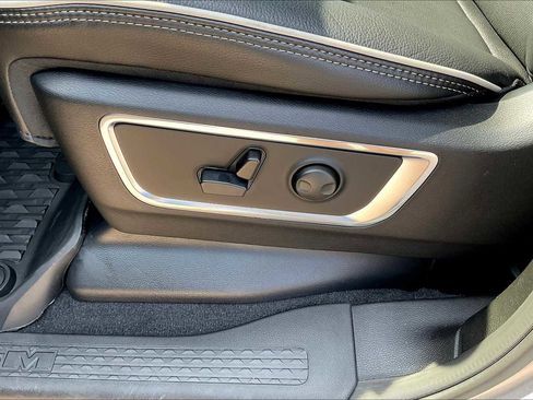 New 2026 RAM 1500 Laramie w/ Night Edition image 17