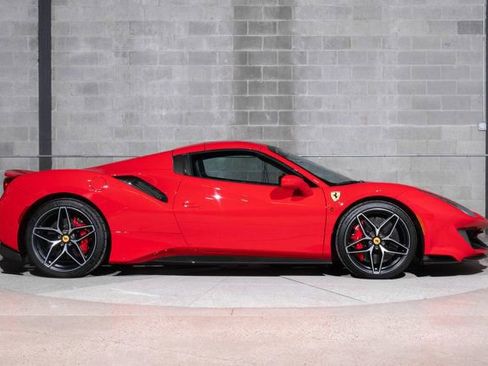 Used 2020 Ferrari 488 Pista Spider image 36