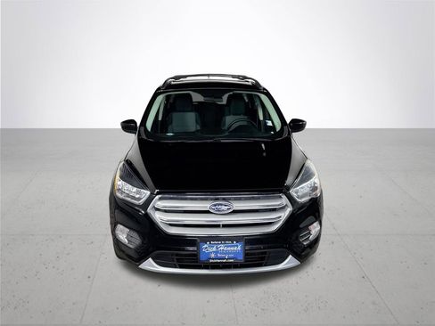 Used 2017 Ford Escape SE image 3