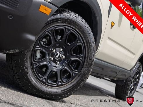 Used 2025 Ford Bronco Sport Badlands w/ Badlands Tech Package AWD/4WD image 15