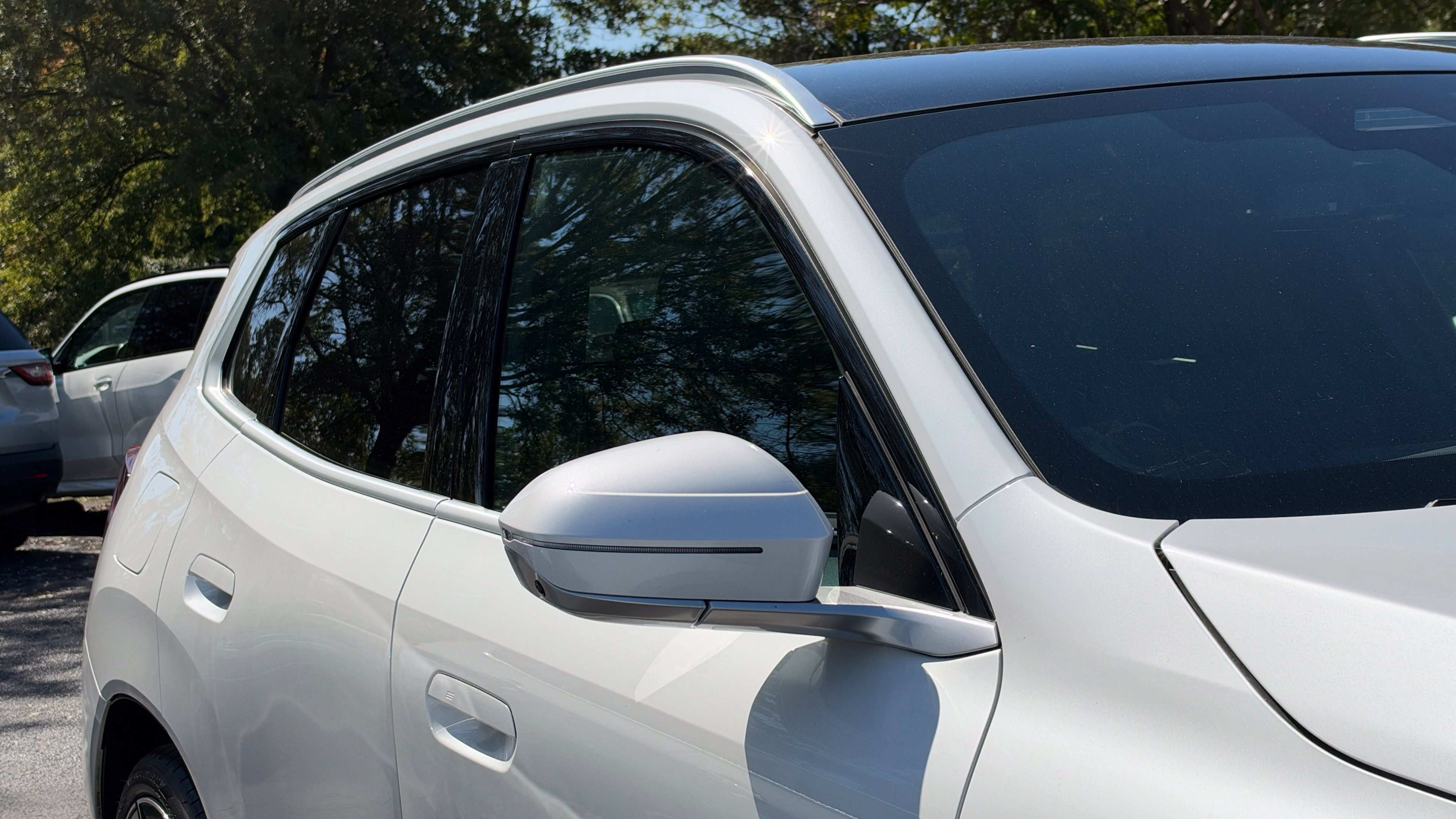 Used 2026 BMW X3 xDrive30i w/ Premium Package AWD/4WD image 3
