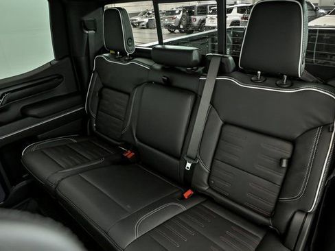 New 2026 GMC Sierra 1500 AT4X image 9
