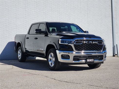 New 2026 RAM 1500 2WD Crew Cab image 2
